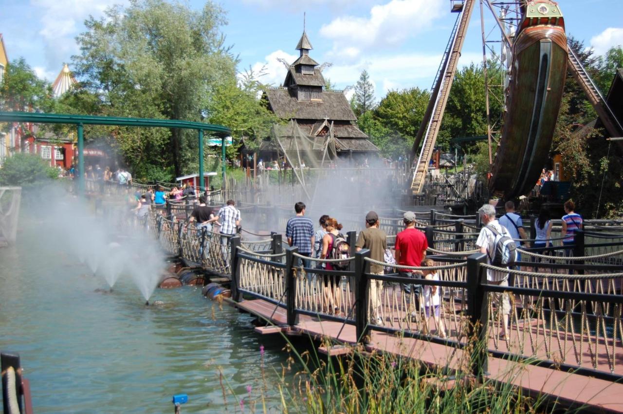 Anne Marie Vous Accueilles Dans Son Logement Familiale Pour 6 Personnes 3 Chambres Confortable Proche D Europa Park A Boofzheim Dans Camping 3 Etoiles Exteriér fotografie