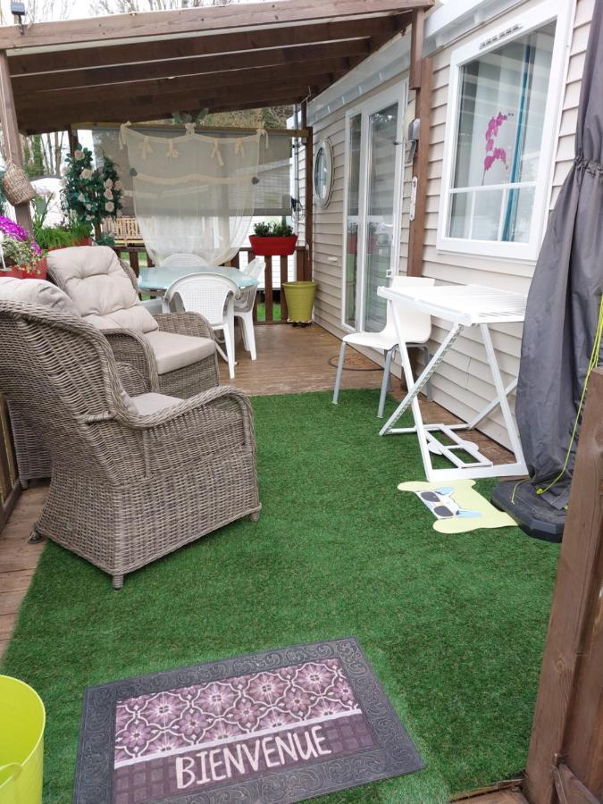 Anne Marie Vous Accueilles Dans Son Logement Familiale Pour 6 Personnes 3 Chambres Confortable Proche D Europa Park A Boofzheim Dans Camping 3 Etoiles Exteriér fotografie