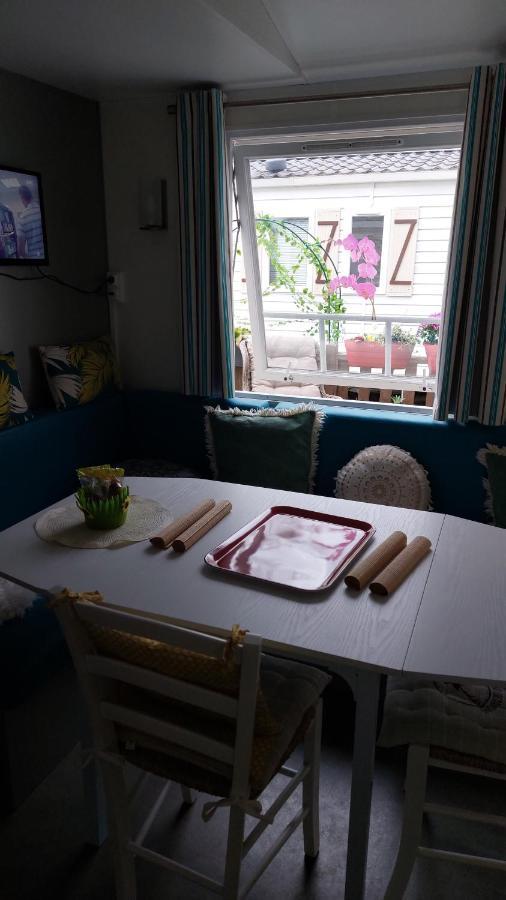 Anne Marie Vous Accueilles Dans Son Logement Familiale Pour 6 Personnes 3 Chambres Confortable Proche D Europa Park A Boofzheim Dans Camping 3 Etoiles Exteriér fotografie